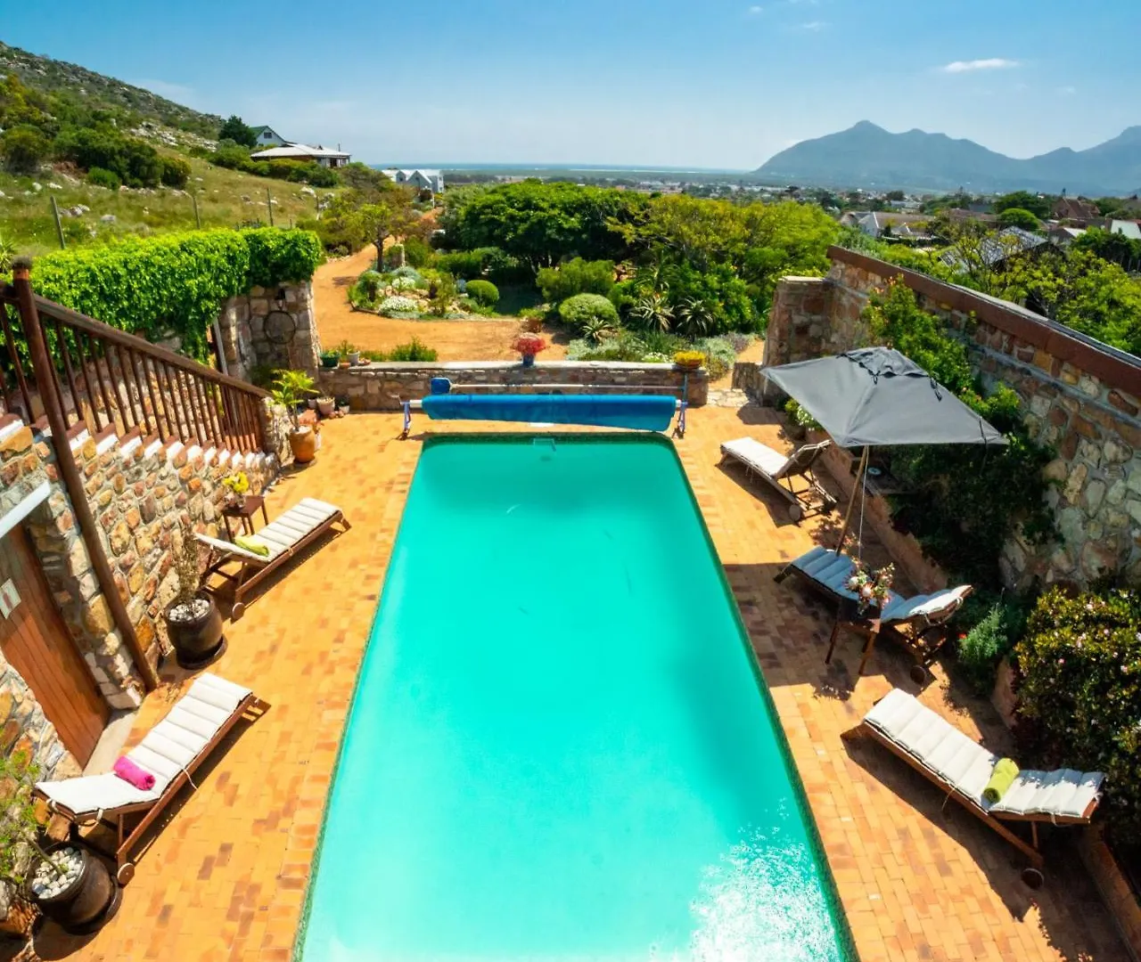 Makapa Lodge Cape Town